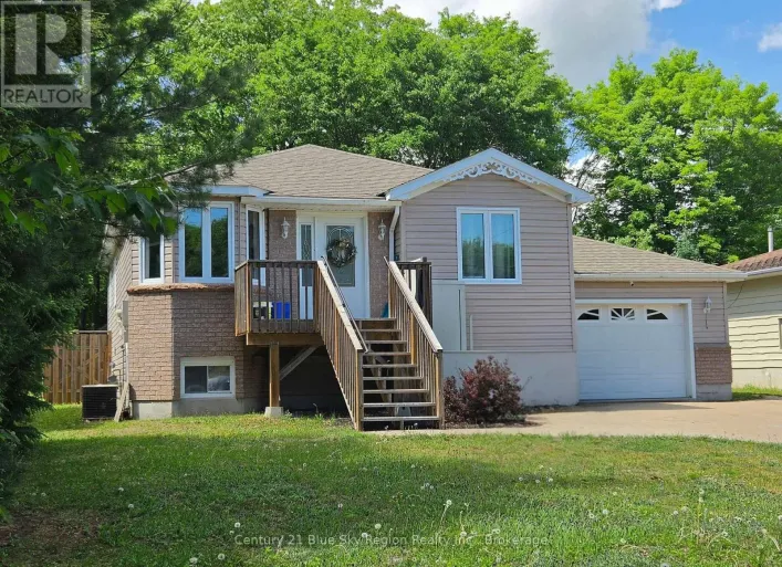 1294 AIRPORT ROAD, North Bay
