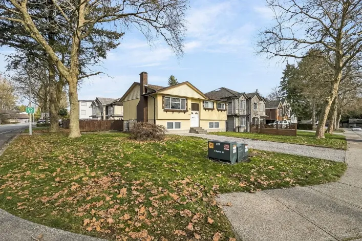 12959 CARLUKE CRESCENT, Surrey