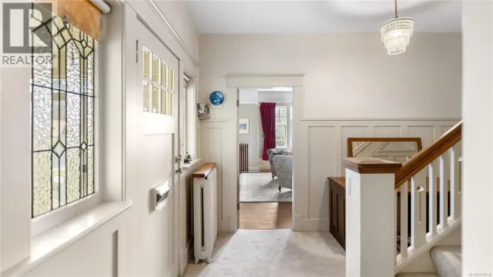 1296 Richardson St, Victoria