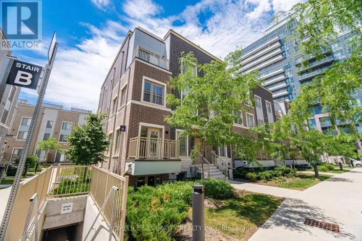 13 - 11 HONEYCRISP CRESCENT, Vaughan