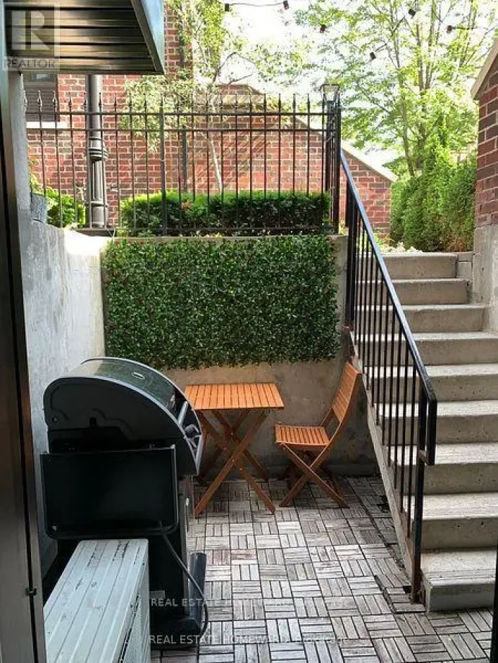 13 - 150 BROADVIEW AVENUE, Toronto