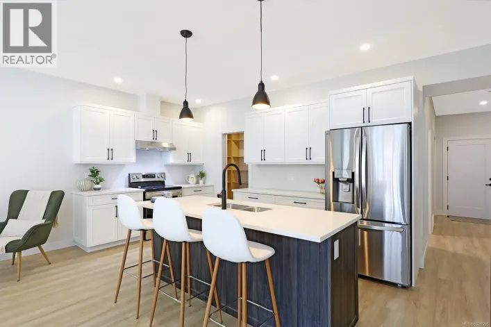 13 1505 Croation Rd, Campbell River