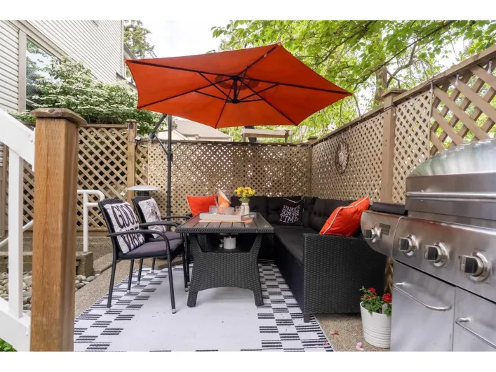 13 16318 82 AVENUE, Surrey
