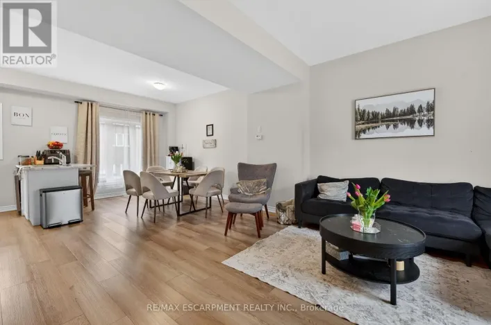 13 - 19 PICARDY DRIVE, Hamilton
