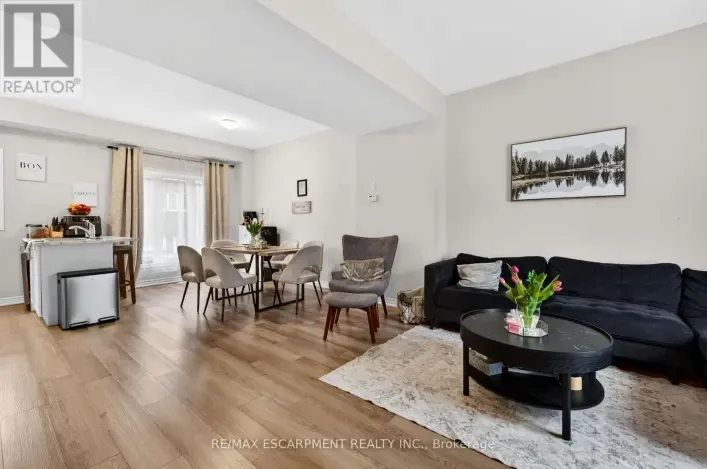 13 - 19 PICARDY DRIVE, Hamilton