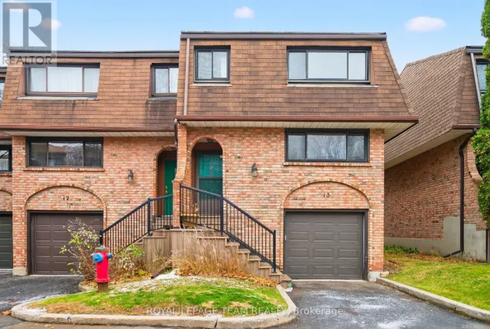 13 - 2 BERTONA STREET, Ottawa