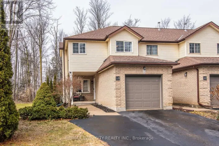 13 - 20 FORREST AVENUE W, Wilmot