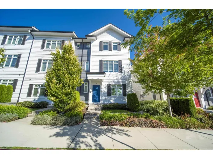 13 2070 OAK MEADOWS DRIVE, Surrey