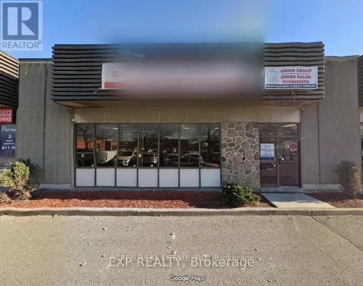 13 - 2470 LUCKNOW DRIVE, Mississauga