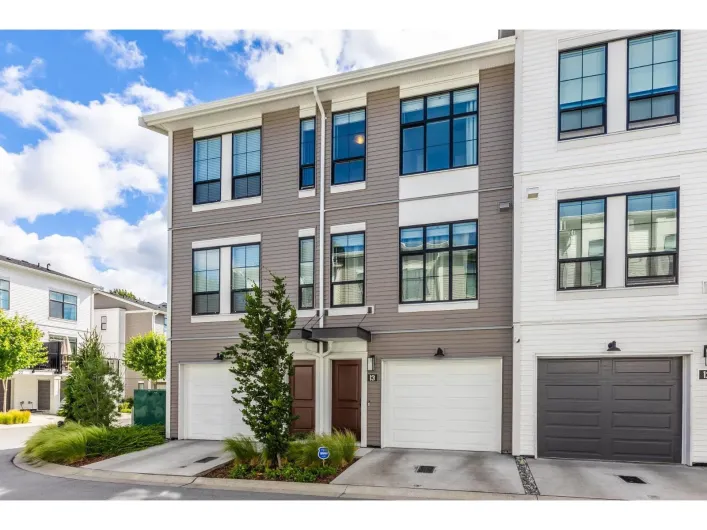 13 2774 MONTROSE AVENUE, Abbotsford