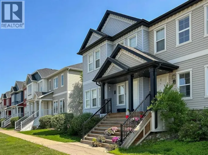 13, 300 Sparrow Hawk, Fort McMurray