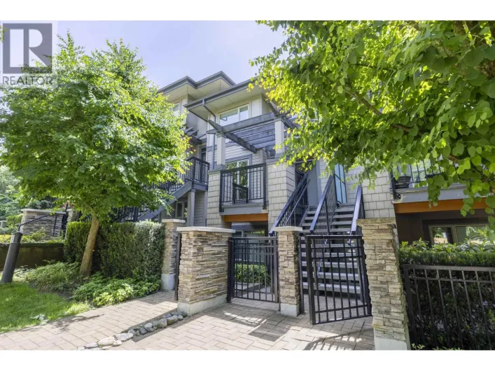13 3201 NOEL DRIVE, Burnaby