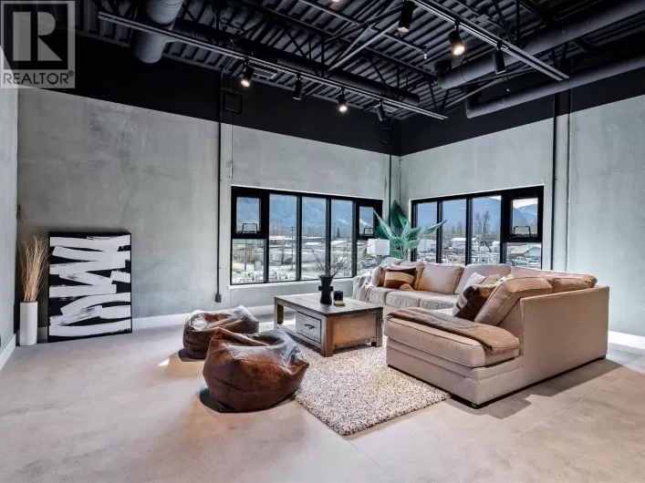 13 7342 INDUSTRIAL WAY, Pemberton