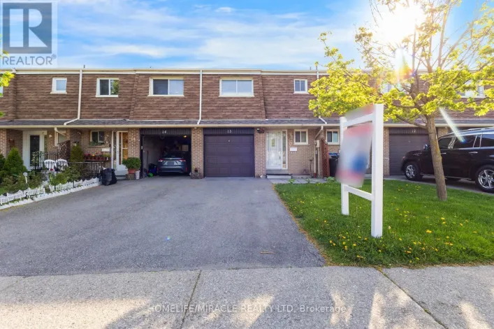 13 - 7450 DARCEL AVENUE, Mississauga
