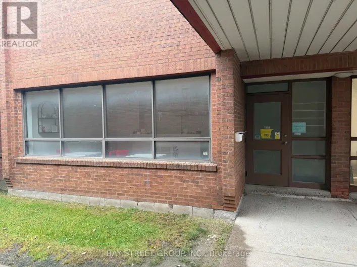 13 - 75 MILLIKEN BOULEVARD, Toronto