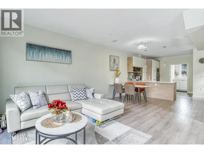 13 9800 GRANVILLE AVENUE, Richmond