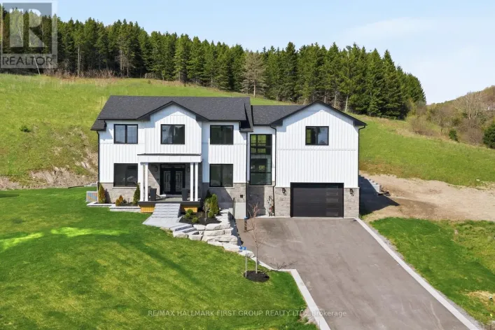 13 ARCHIBALD COURT, Hamilton Township