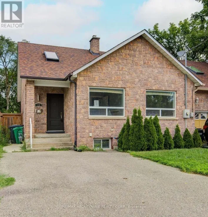 13 BROADVIEW AVENUE, Mississauga