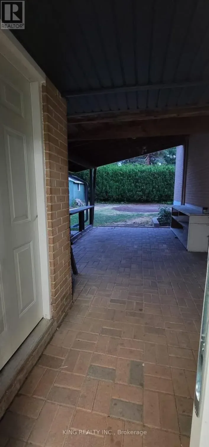 13 BROOKLAND DRIVE W, Brampton