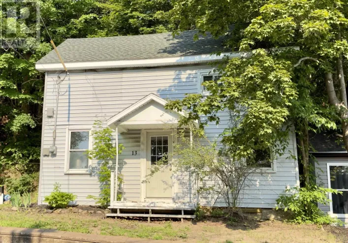 13 Chester Avenue, Kentville