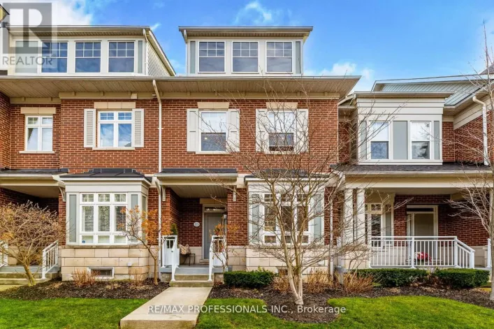 13 COMPASS WAY, Mississauga