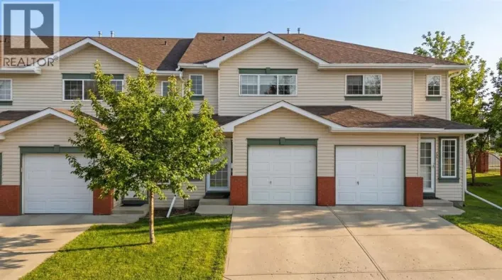 13 Country Hills Villas NW, Calgary
