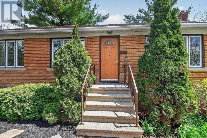 13 CROWNHILL STREET, Ottawa