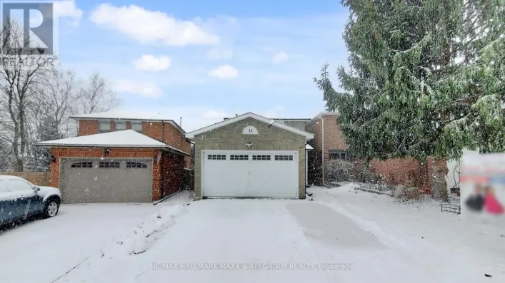 13 DON HEAD VILLAGE BOULEVARD, Richmond Hill