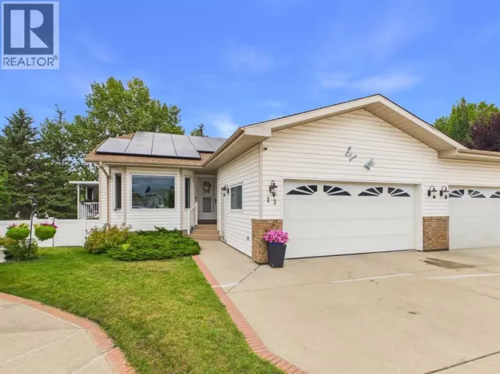 13 Dunn Close, Red Deer