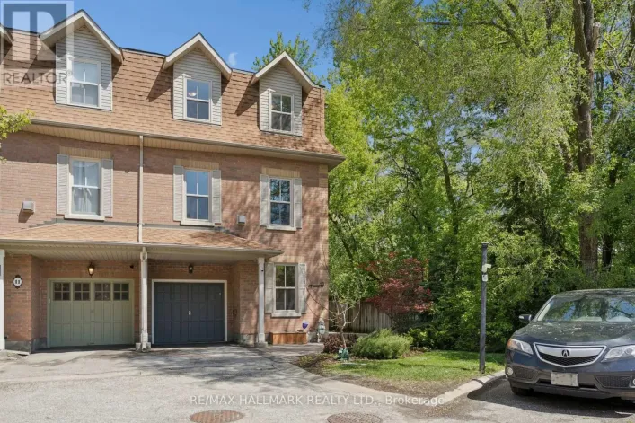 13 E J LENNOX WAY, Markham