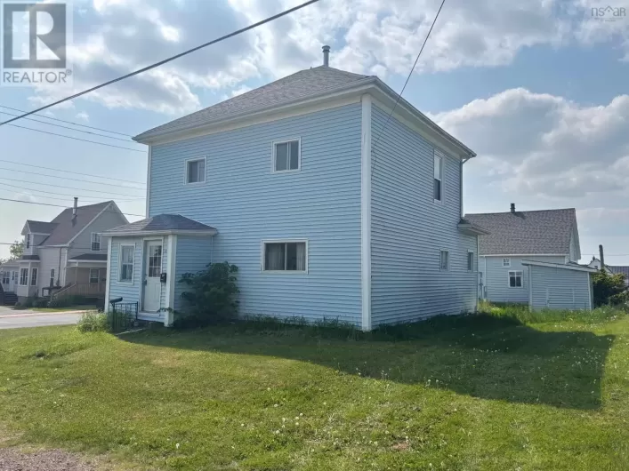 13 Erncliffe Street, Amherst