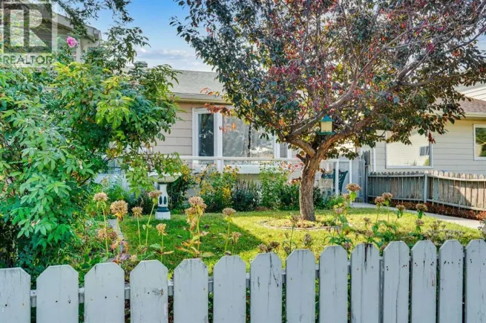 13 Falworth Way NE, Calgary