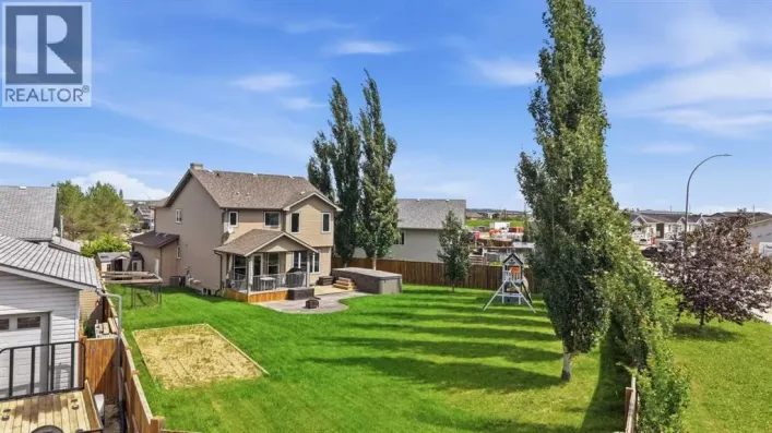 13 Hendrickson Bay, Sylvan Lake