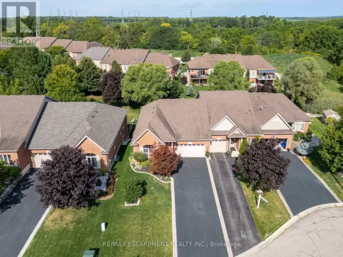 13 IRON BRIDGE COURT, Haldimand