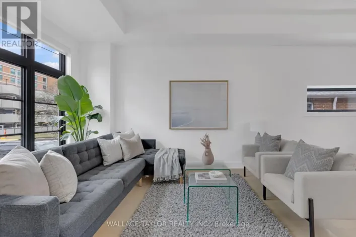 13 KNIGHT STREET, Toronto