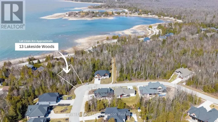 13 LAKESIDE WOODS CRESCENT, Saugeen Shores