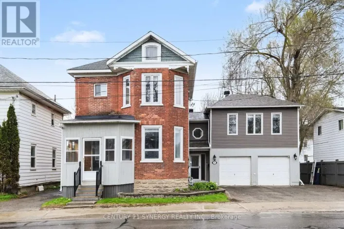 13 LOMBARD STREET, Smiths Falls