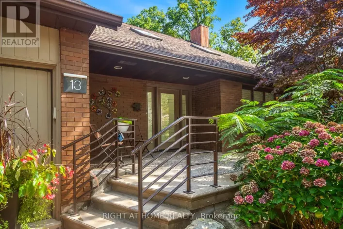 13 OAK DRIVE, Niagara-on-the-Lake