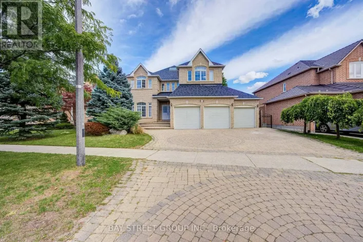 13 PEMBROOKE ROAD, Markham