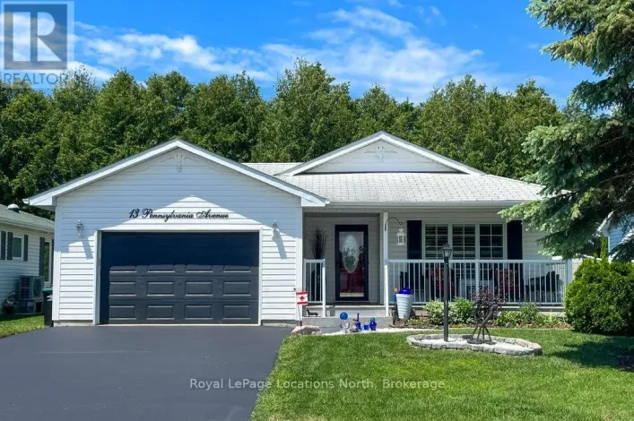 13 PENNSYLVANIA AVENUE, Wasaga Beach