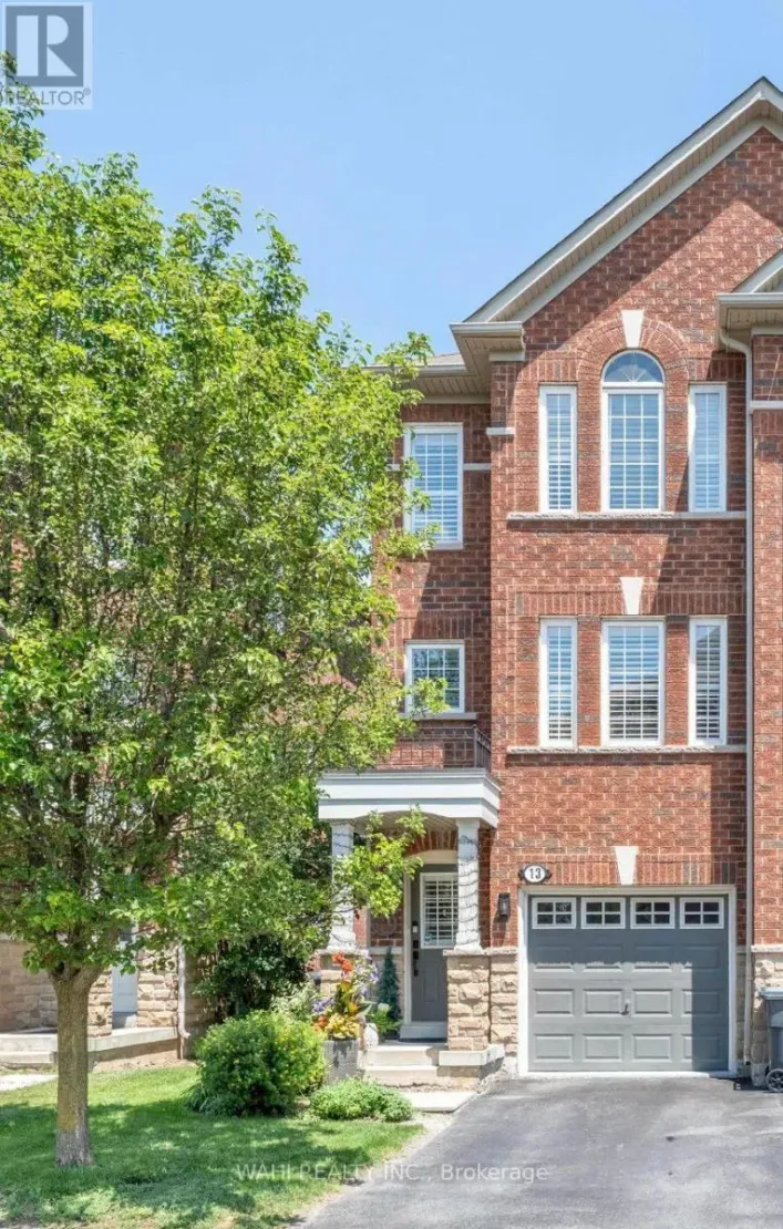 13 ROCK HAVEN LANE, Brampton