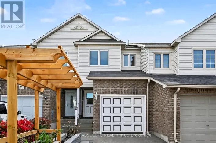 13 SPRUCE CRESCENT, Arnprior