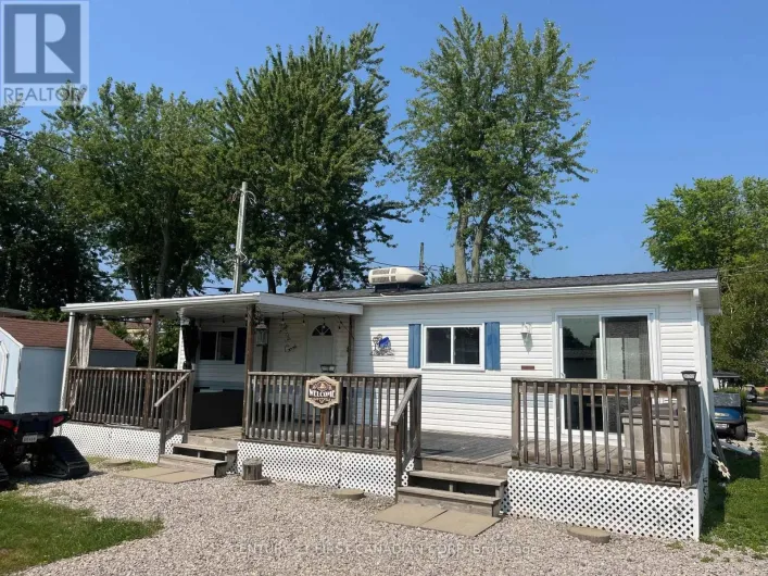 13 ST. LUCIA LANE, Bluewater