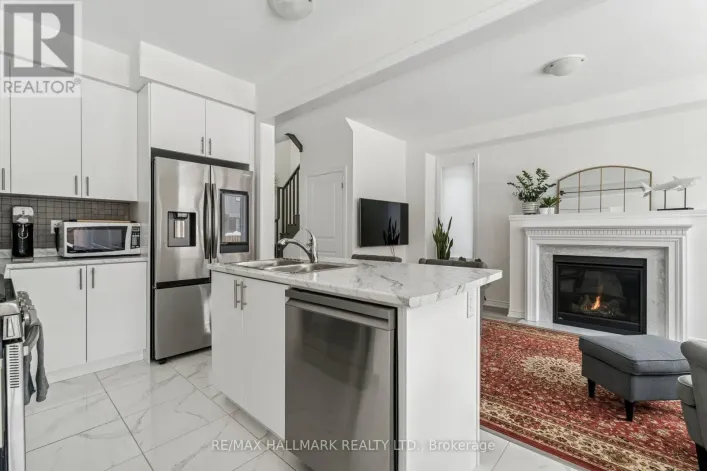 13 TAMWORTH TERRACE, Barrie