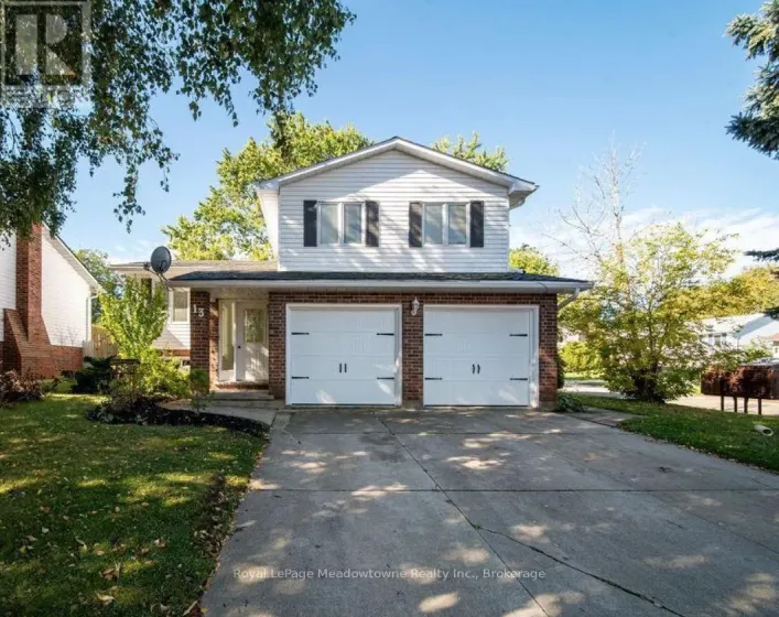 13 THOMPSON DRIVE, Norfolk