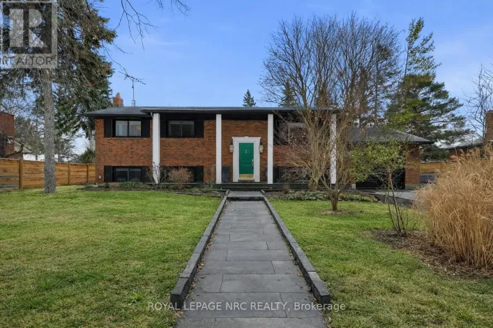 13 UPPER CANADA DRIVE, Niagara-on-the-Lake