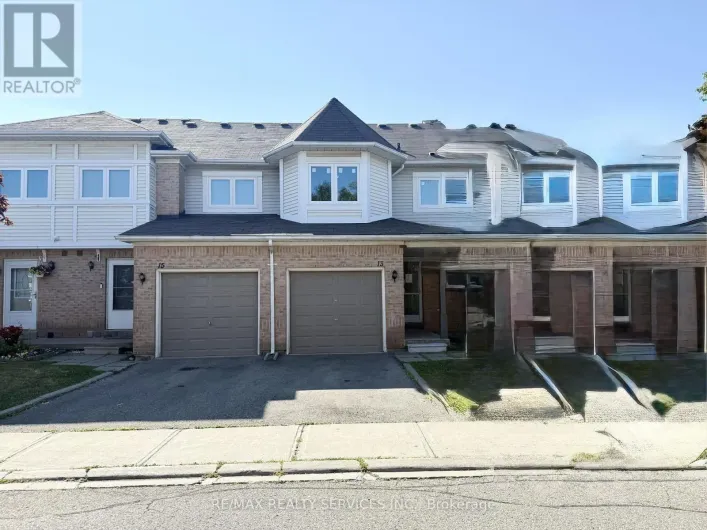 13 WICKSTEAD COURT, Brampton