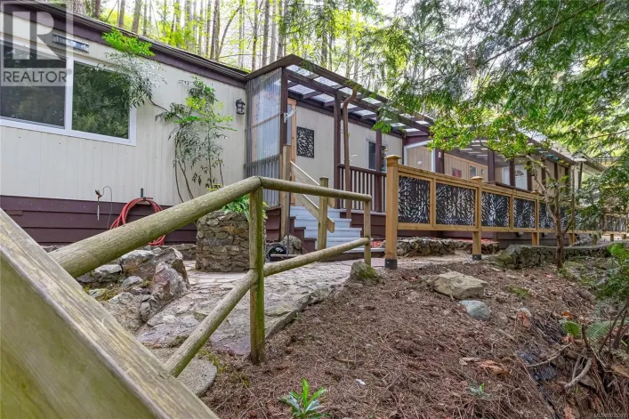 130 2500 Florence Lake Rd, Langford
