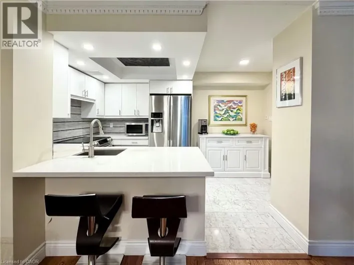 130 CARLTON Street Unit# 602, Toronto