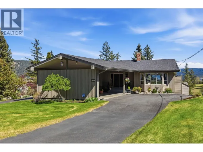 130 COUNTRY CLUB BOULEVARD, Williams Lake